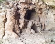 Constructions et rites mystérieux d'Afrique