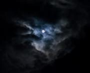 Seule le Soir