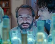 Le Bruit des glaçons (Bertrand Blier, 2010)