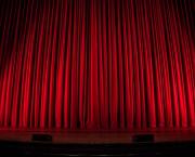 Pièce de théâtre : le mot fatidique