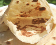 Pains pita libanais à la poêle - Recette en vidéo