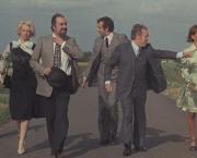 Le Charme discret de la bourgeoisie (Luis Buñuel 1972)