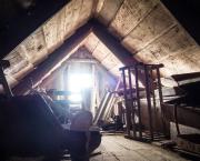 Ananké ne rêve pas aux voitures volantes