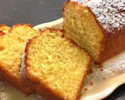 Cake hyper moelleux à l'orange - Recette en vidéo