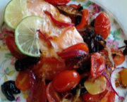 Salmone cipolle di Tropea e lime
