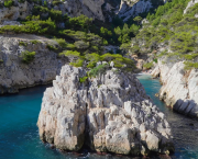 MARRE...Calanques, calendes, qui sait ?