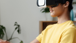 Le Casque de Réalité Virtuelle pour Jeux Mobiles : L'Ultime Portail vers l'Immersion