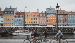 Copenhague à Vélo : Le Meilleur Moyen de Découvrir la Capitale Verte du Danemark