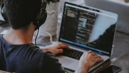 4 bonnes raisons de se lancer dans l'écriture collective