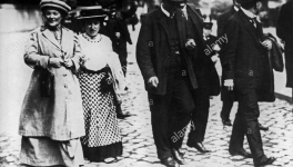 Etre dit de la femme