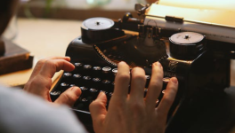 MA.1 : Le dilemme du nom de plume.