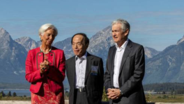 BEHIND TRUMP ? Much, and Many ... Past flows