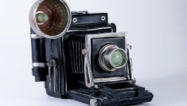 On attire pas les mouches 🦟 avec du vinaigre 🍏