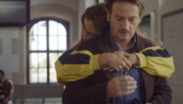 Lola vers la mer (2019) Laurent Micheli