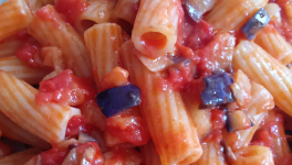 Pâtes aubergines et gorgonzola