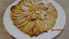 Tartelettes fines aux pommes à la crème d'amandes