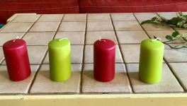 Quatre bougies, quatre saisons, quatre points cardinaux, quatre âge de la vie...