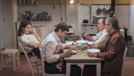 Une jeune fille qui va bien (2022) Sandrine Kiberlain