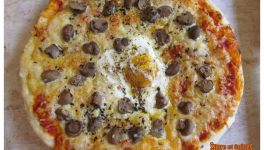 Pizza champignons-oeuf (végétarienne)