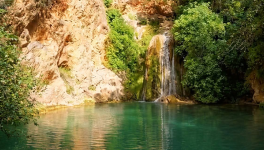 L'AXE SOLAIRE ET LE SANG DE LA TERRE