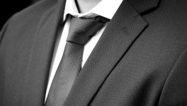 L’homme d’avant les portes