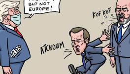 Trump pique les masques de Macron