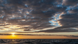 Au bord du monde, au bord d’elle-même…