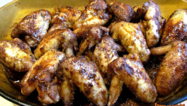 Ailes de poulet confites aux épices