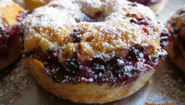 Mini donuts moelleux aux groseilles