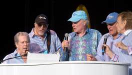 Les Beach Boys à l'Olympia : fun, fun, fun