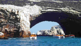 Voyage au coeur du Paradis du Pérou : la ville de PARACAS