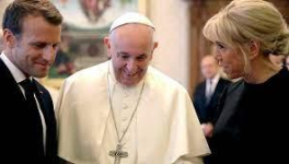 Macron au Vatican c'est un peu Tintin au Congo...