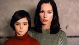 Cria Cuervos (Carlos Saura, 1976)