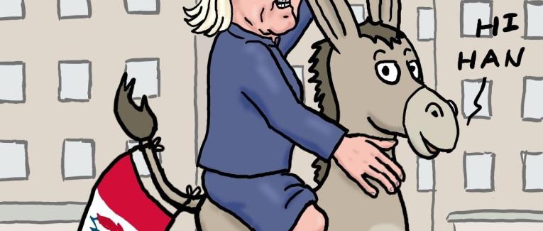 Marine Le Pen, la nouvelle Jeanne d'Arc de la République