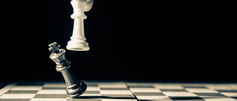 Túlélési tippek diktatúrában élőknek