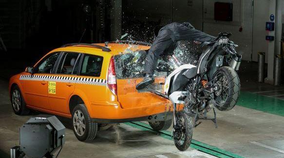 ECall moto assistance secours