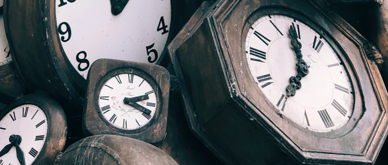 🕥 Mages
