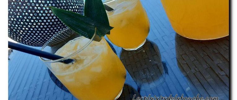 Voici une recette rapide et en plus un peu économique, car j'ai recyclé 5 oranges bio qui m'on servit pour réaliser de la liqueur d'orange.