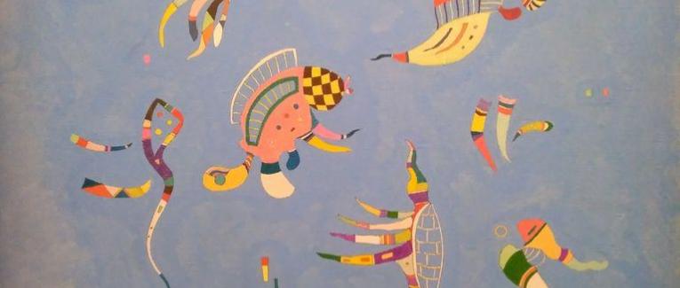 Devant "Bleu du ciel" de Kandinsky