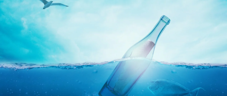 BOUTEILLE A LA MER