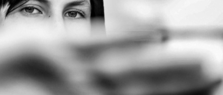 Épisode 2 : Leurs regards