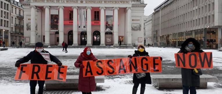 Levons nous pour Assange - (Deuxième Partie)