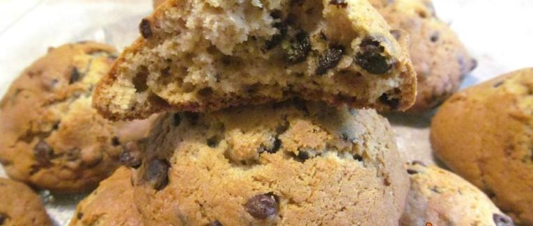 Cookies aux pépites de chocolat et à la compote de pommes