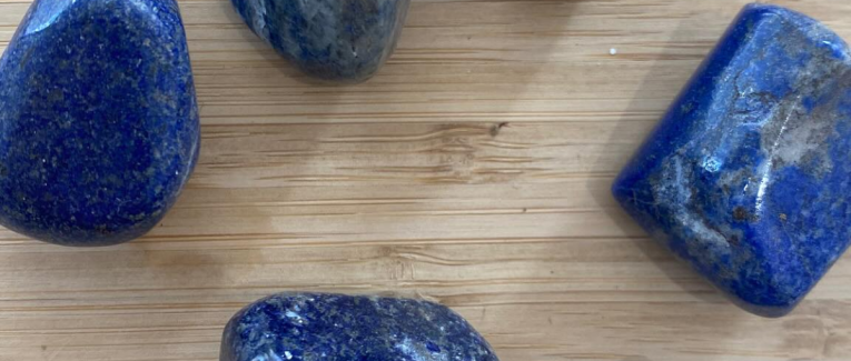 Un peu de Lapis-lazuli ?