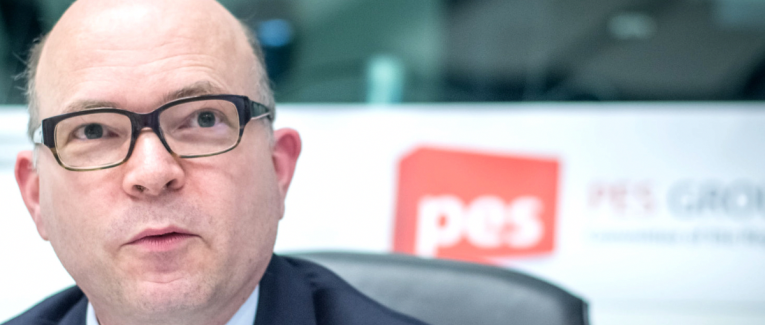 Paul Nemitz : “La démocratie doit l’emporter sur la technologie et les modèles économiques pour le bien commun”
