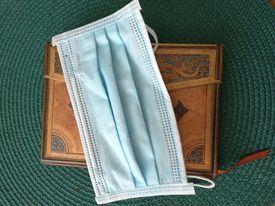 Touche pas à ça p'tit con!