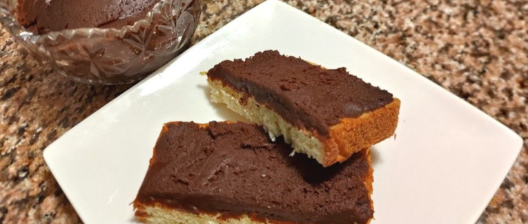Pâte de biscuits au chocolat et praliné