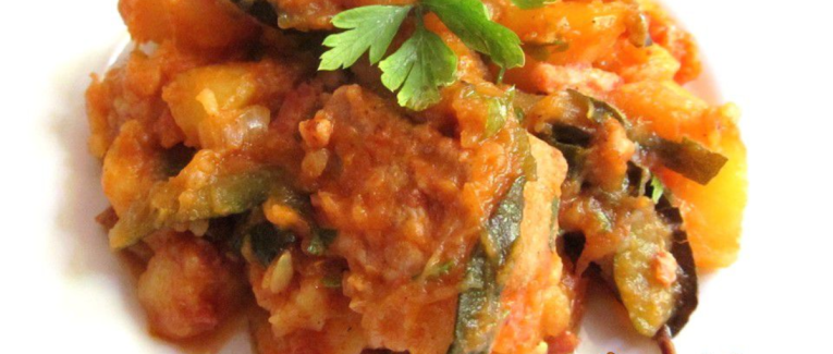 Ragoût de porc aux pommes de terre et courgettes