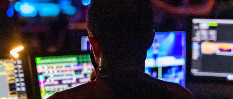 Le Moniteur Externe : Votre Meilleur Allié pour un Espace de Travail Optimisé