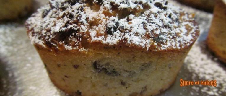 Financiers à la noix de coco et aux fèves de cacao